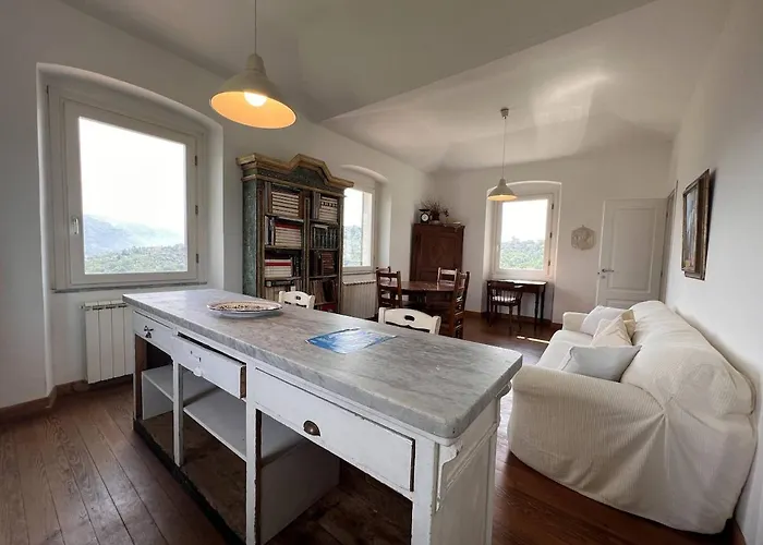 Les Oliviers Lägenhet Rapallo